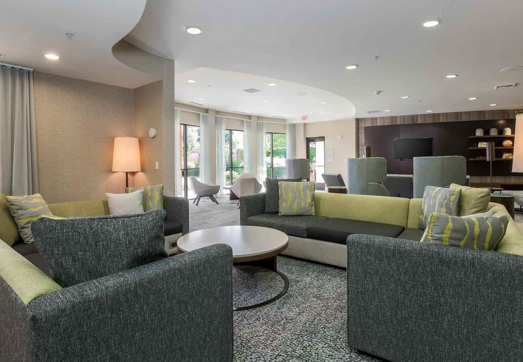 Courtyard By Marriott Roseville Galleria Mall/Creekside Ridge Drive Zewnętrze zdjęcie