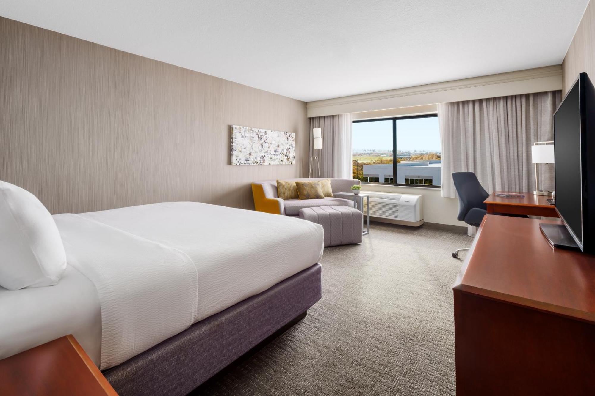 Courtyard By Marriott Roseville Galleria Mall/Creekside Ridge Drive Zewnętrze zdjęcie