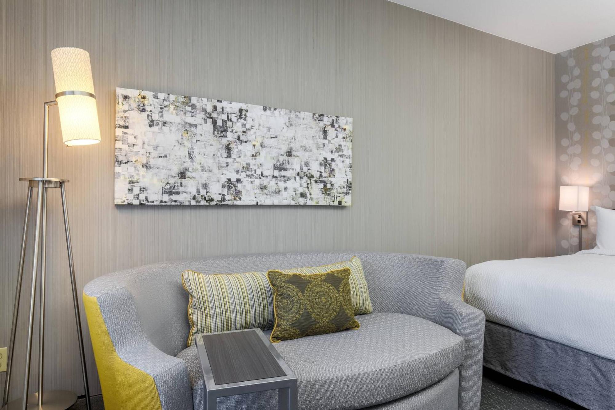 Courtyard By Marriott Roseville Galleria Mall/Creekside Ridge Drive Zewnętrze zdjęcie